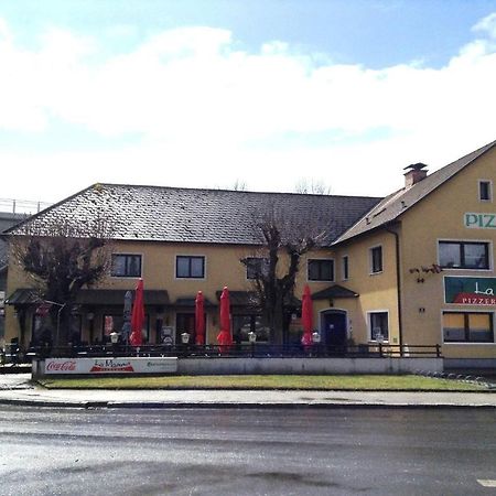 Pension La Mamma Ашах-ан-дер-Донау Экстерьер фото